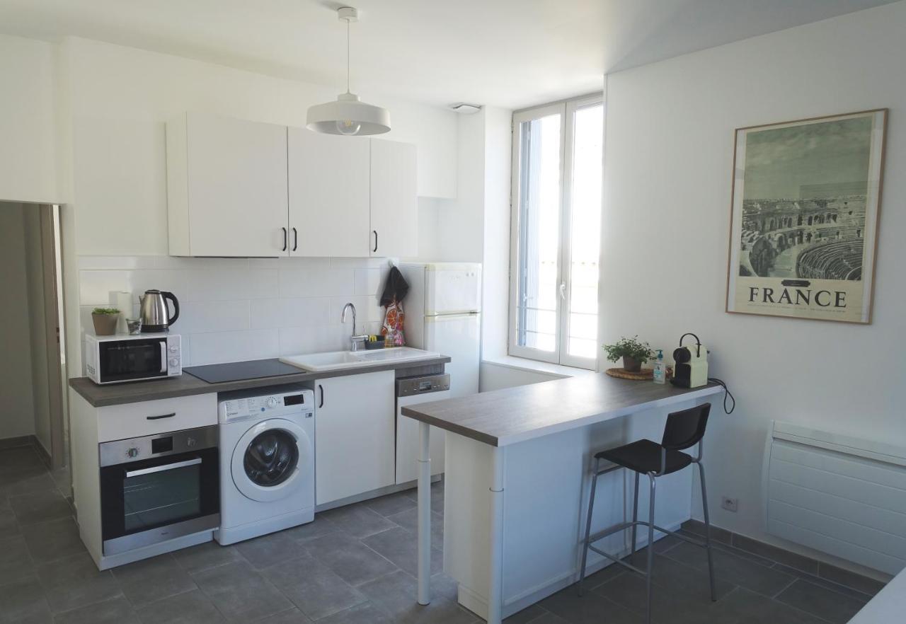 Maison Carree/Coeur Historique De Nimes - Superbe Appt 55M² Luaran gambar